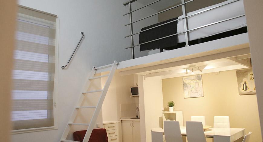 Apartaments Travessera-Parc Gueell Appartement